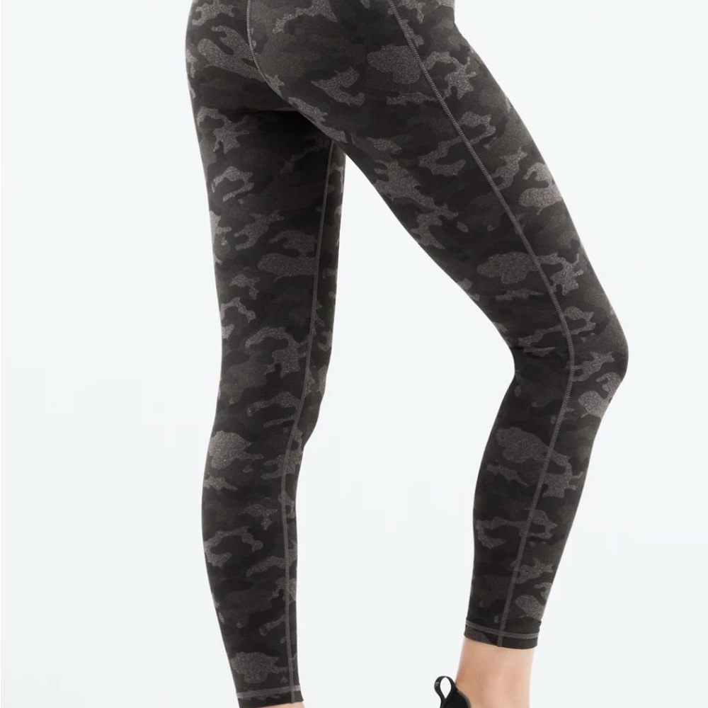 Fabletics Power hold Camo Print Leggings